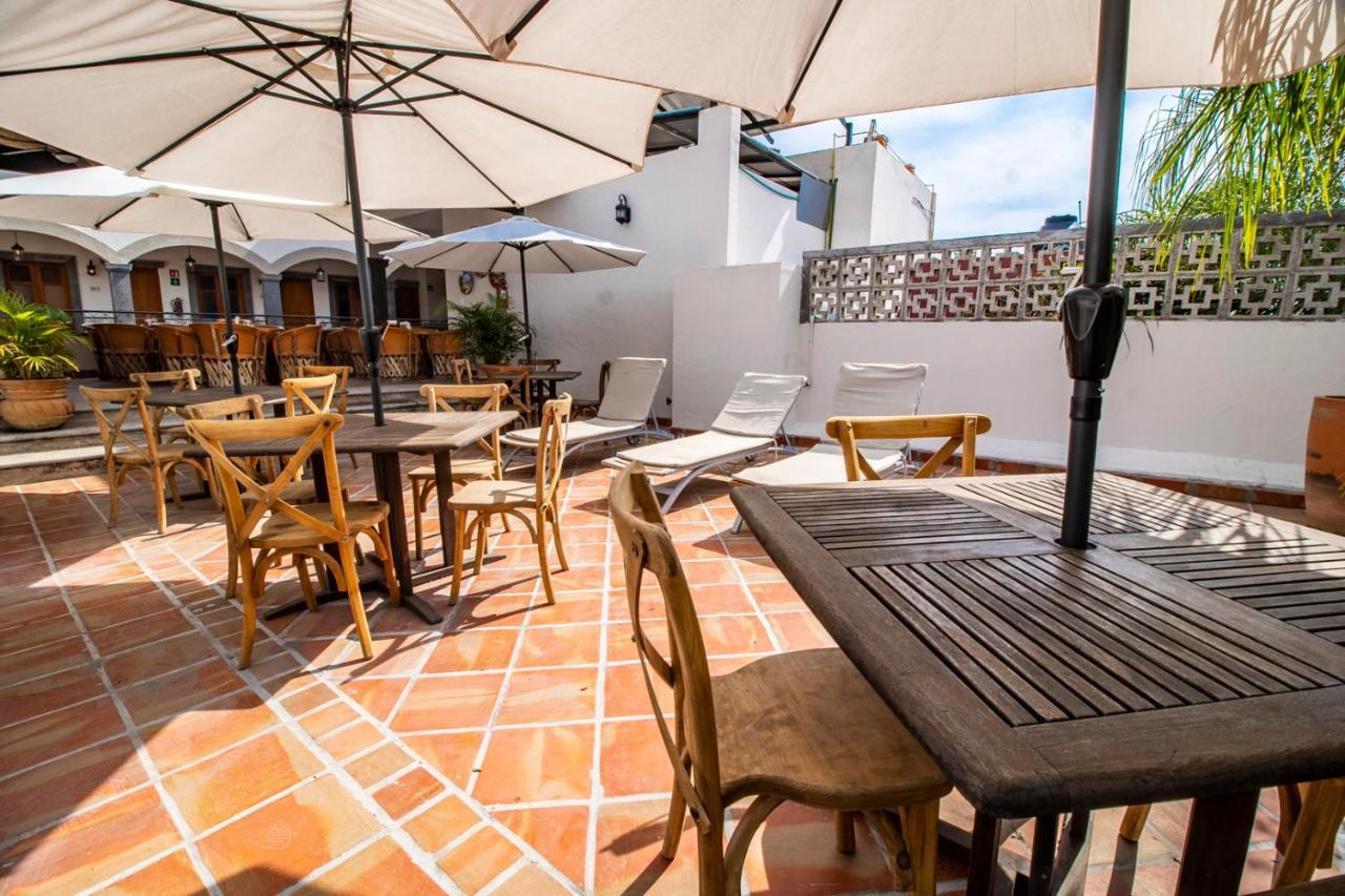 Hotel Puerta San Pedro à Tlaquepaque Extérieur photo