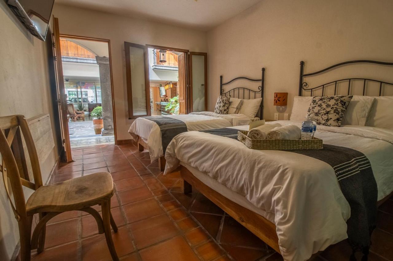 Hotel Puerta San Pedro à Tlaquepaque Extérieur photo